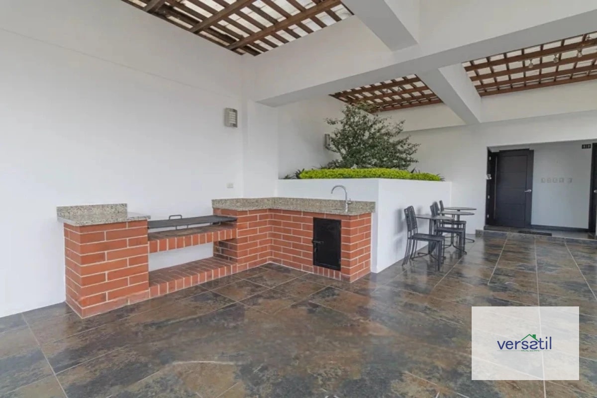 Hermoso Apartamento en Venta zona 10. ATRÁS DE LA ESTACIÓN - 4