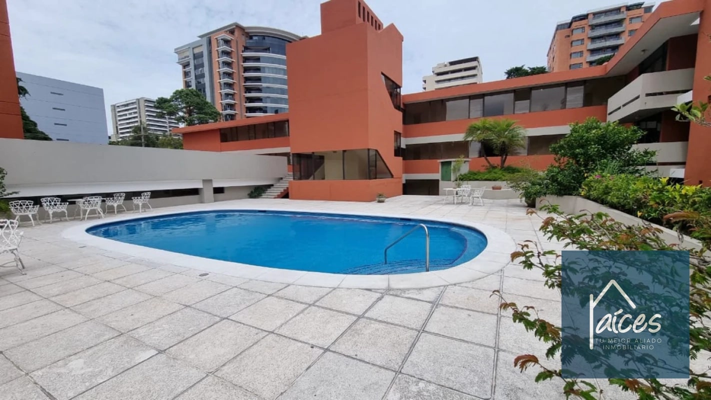 Townhouse/apto en venta VILLA REAL Zona 10 (D) - 8