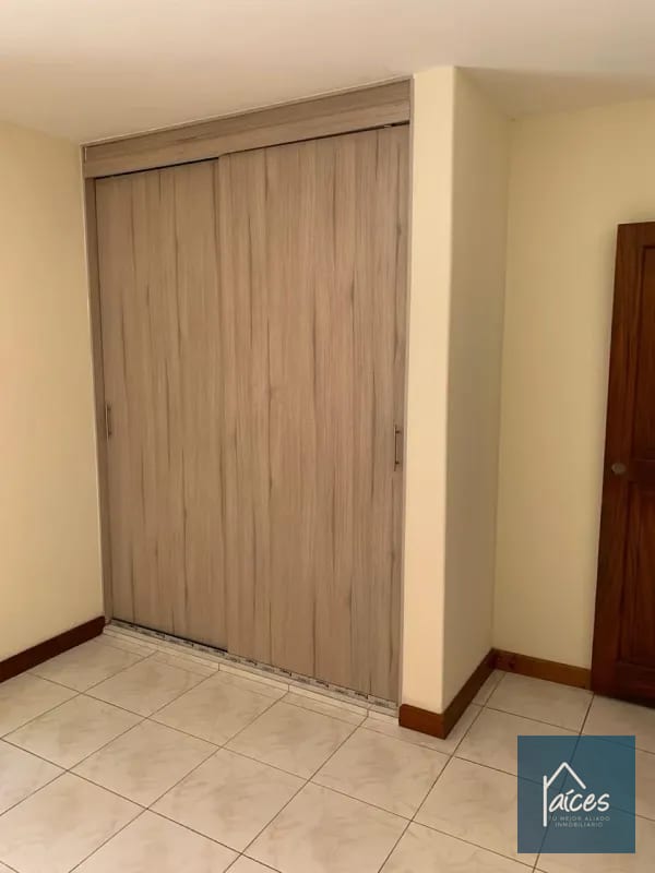 Townhouse/apto en venta VILLA REAL Zona 10 (D) — Apartamento en Venta en Villareal, Zona 10, Guatemala, Ciudad — foto 7 de 10