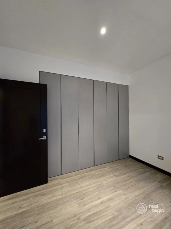 APARTAMENTO EN LIRIOS DE CAYALÁ ZONA 16 - 5