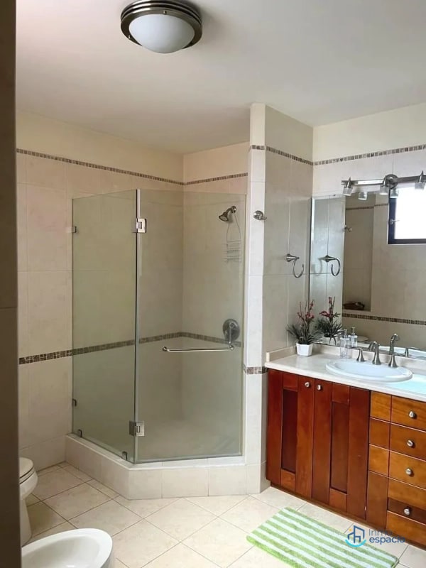 Apartamento en Alquiler – Casa Rialto, Zona 14 - 8