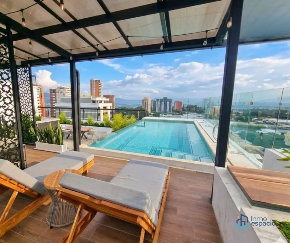 Apartamento en Alquiler – Edificio Roselló Zona 13 - 17
