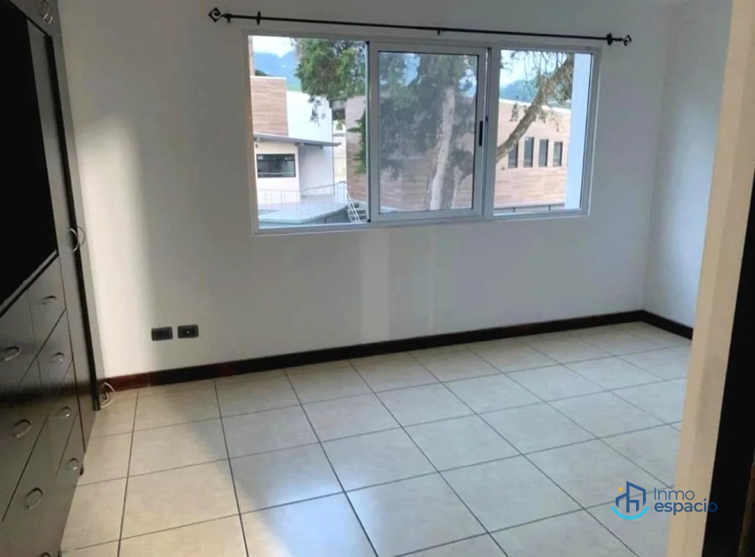 Apartamento en venta – Edificio Euzkadi, Zona 16 - 11