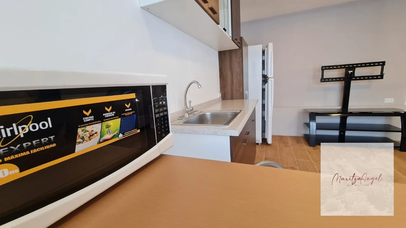 RENTA DE APARTAMENTO AMUEBLADO VR Q3.500 - 4