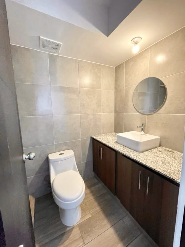 📍 APTO EN RENTA, Edificio Nagano, en Piedra Parada Zona 16 — Apartamento en Alquiler en Zona 16, Guatemala, Ciudad — foto 12 de 17