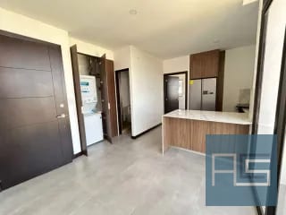 Moderno e iluminado apartamento amueblado en Alquiler para estrenar en Vista Hermosa II — Apartamento en Alquiler en Arles, Zona 15, Guatemala, Ciudad — miniatura 6 de 16