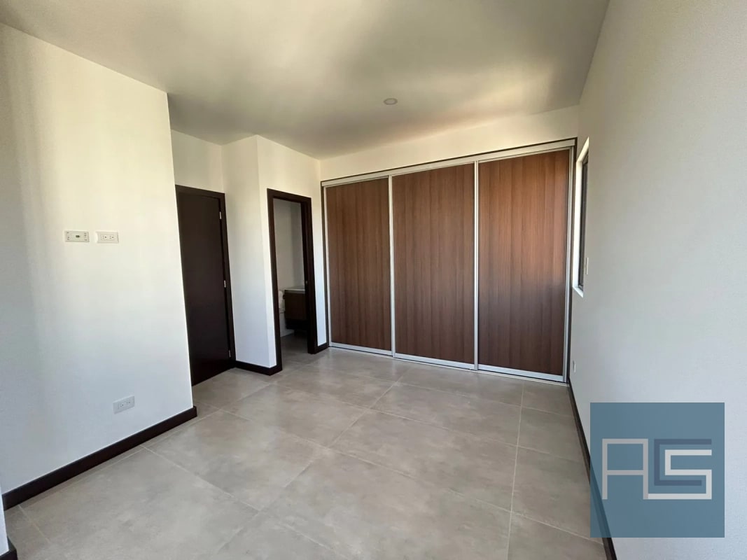 Moderno e iluminado apartamento en Alquiler para estrenar en Vista Hermosa II - 3