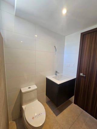 APARTAMENTO en Venta - INARA zona 4  — Apartamento en Venta en Inara Cuatro Norte, Zona 4, Guatemala, Ciudad — miniatura 9 de 17