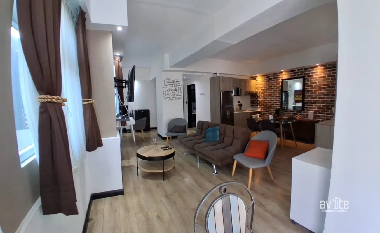 CENTRO VIVO, Zona 1. Apartamento amplio $135,000 - 1