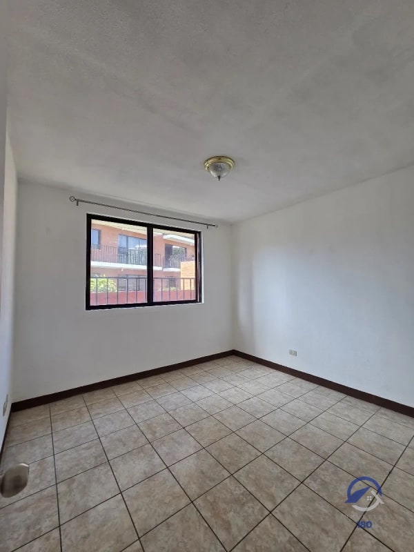 Amplio apartamento en renta en Balcones de Las Charcas, zona 11 - 7
