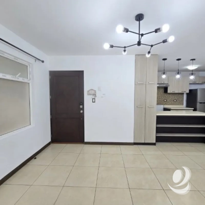 Apartamento en Renta Zona 11 Santa Maria de Las Charcas - 4