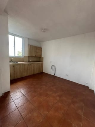 Apartamento en renta| Lomas del Bosque | Zona 11 de Mixco — Apartamento en Alquiler en Zona 11 Mixco, Guatemala, Ciudad — miniatura 2 de 11