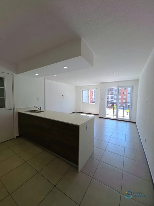 Apartamento en Venta – Parque San Ángel, Zona 2 - 7