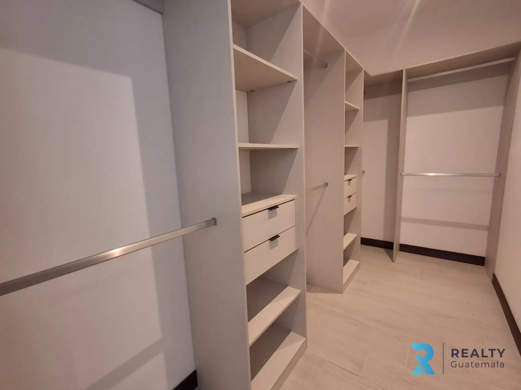 VENDO Apartamento Zona 15, Residencias Spazio - 4