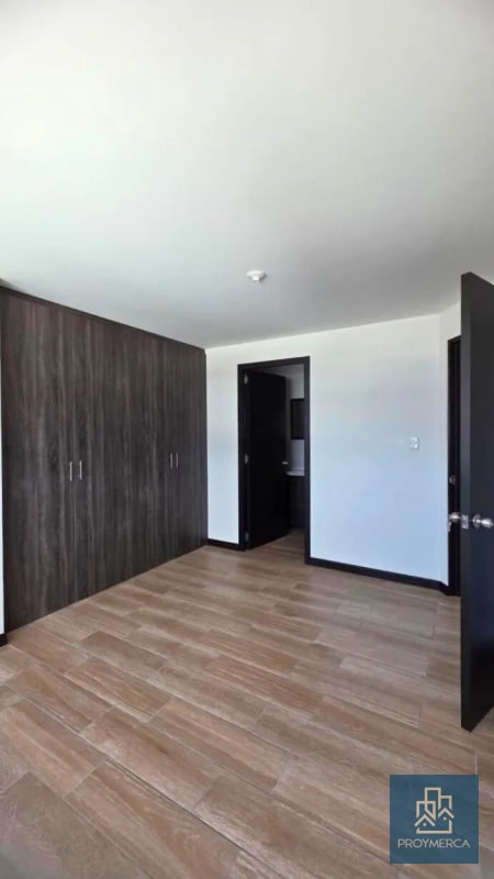 Apartamento en venta, Edificio Petápolis, Zona 12 - 3
