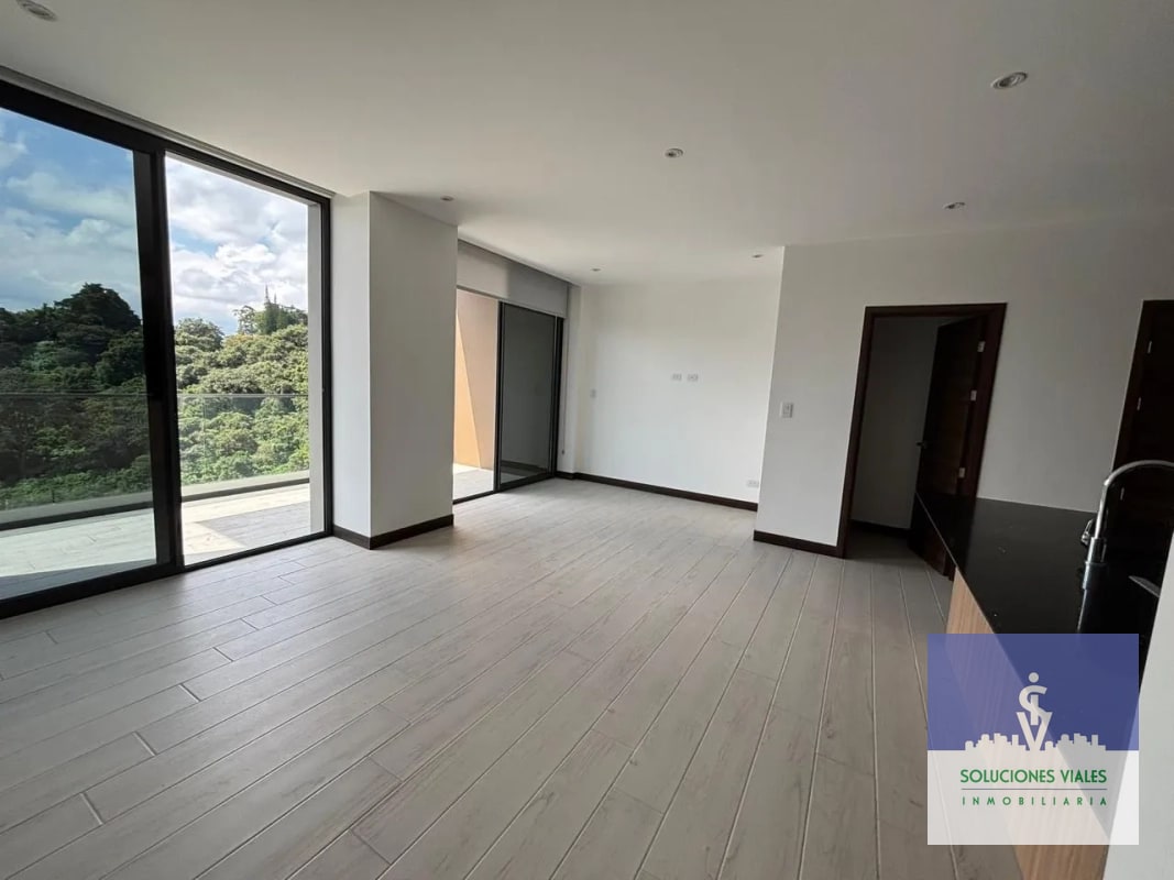APARTAMENTO NUEVO EN ALQUILER, ZONA 15 - 8