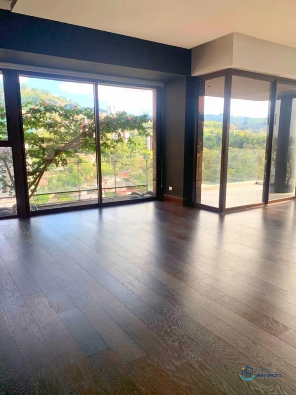 Apartamento en Alquiler – Edificio Bosco, Zona 15 - 16