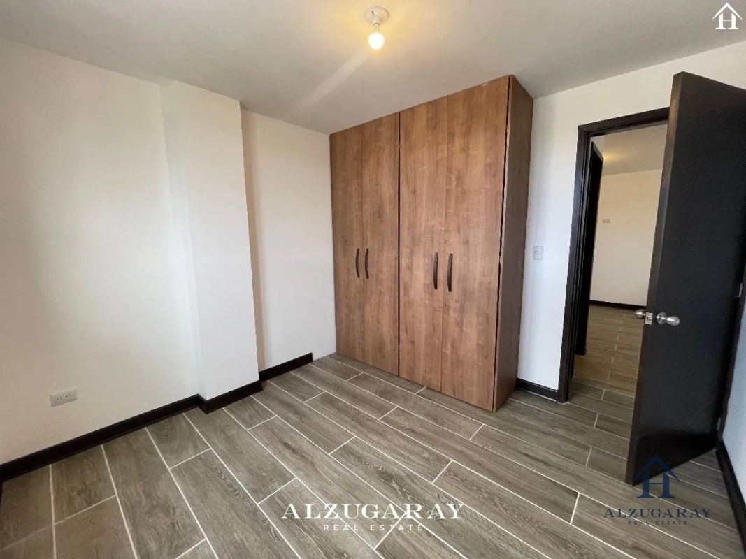 APTO. ACOGEDOR Z. 16 - 2 HAB. / HACIENDA REAL - 2