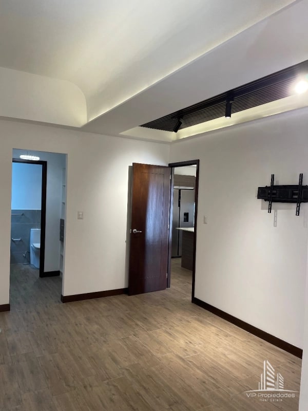 Casalini Diagonal 6 zona 10, apartamento en alquiler - 8