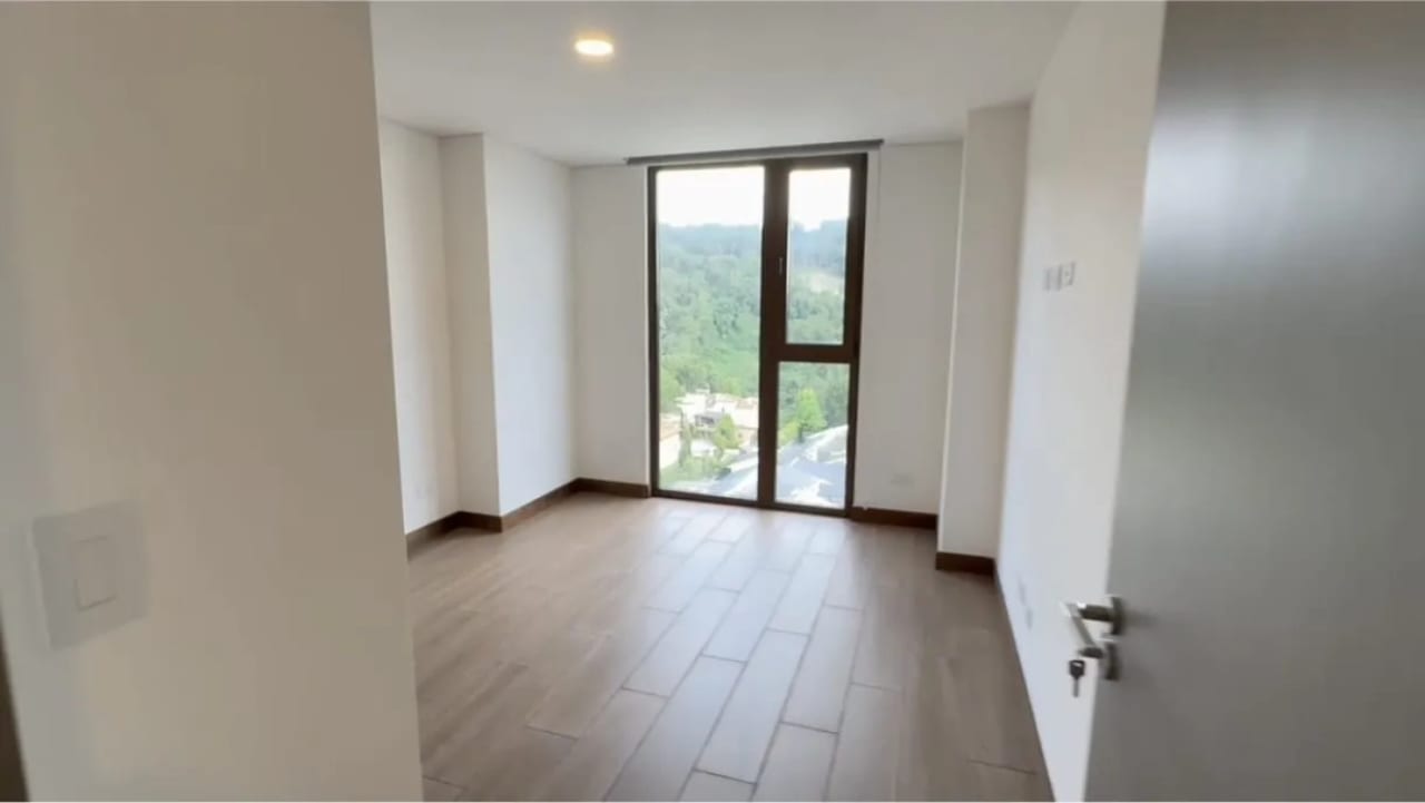 Apartamento en renta, piso alto con preciosa vista!! NARU 16 — Apartamento en Alquiler en Zona 16, Guatemala, Ciudad — foto 14 de 17