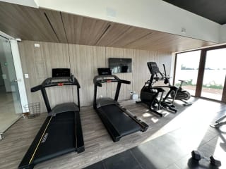 Apartamento en renta, piso alto con preciosa vista!! NARU 16 — Apartamento en Alquiler en Zona 16, Guatemala, Ciudad — miniatura 8 de 17