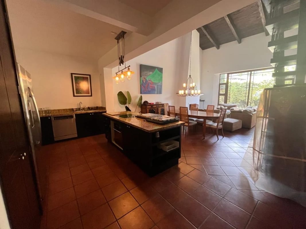 EXCLUSIVO LOFT EN RESIDENCIALES EL MONASTERIO A LA VENTA — Apartamento en Venta en Antigua, Sacatepéquez — foto 3 de 4