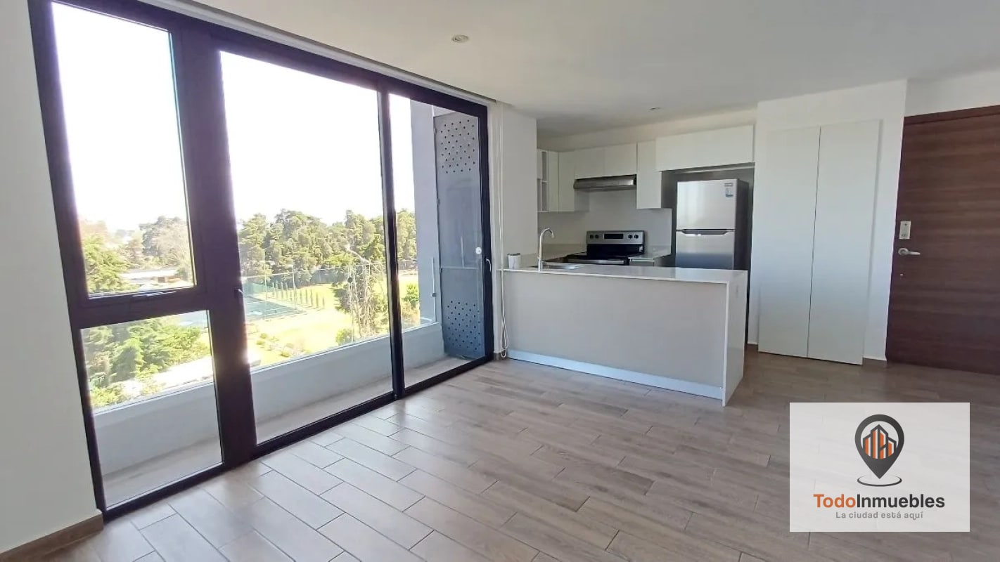 Apartamento en Renta en Parque 15 - 16