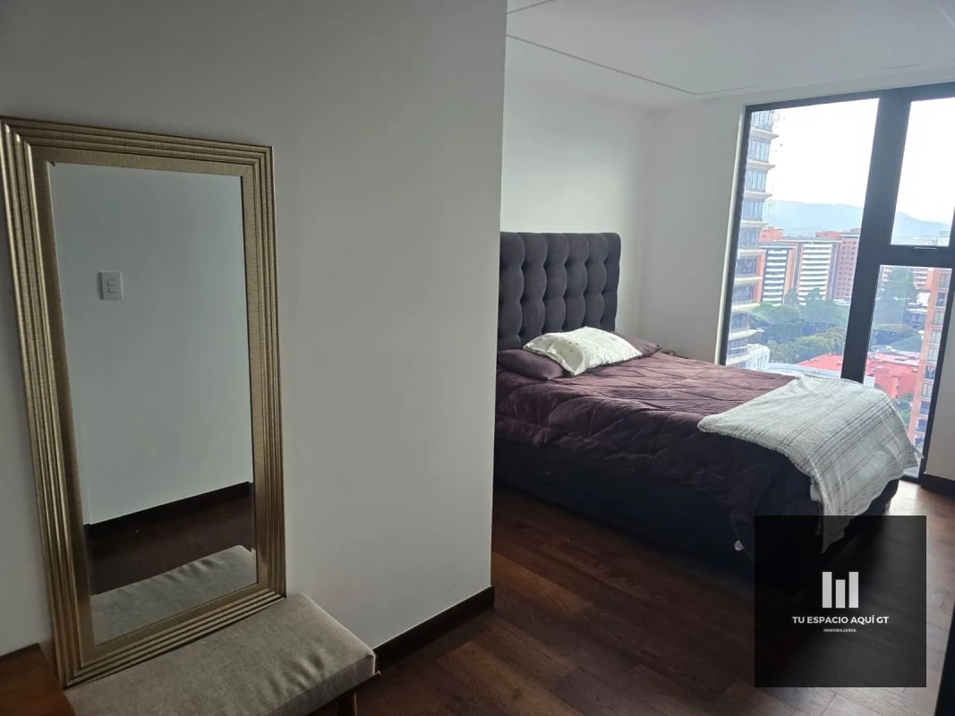 Exclusivo Apartamento en Alquiler - Edificio Vasanta Zona 10 - 2