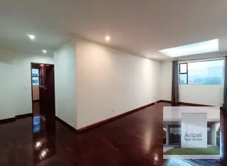 Alquiler Apartamento 2 Dormitorios y Cuarto de servicio en Zona 10 — Apartamento en Venta en Real de la Villa, Zona 10, Guatemala, Ciudad — miniatura 4 de 7