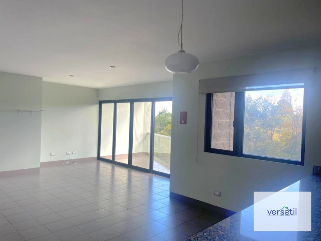 Apartamento en venta zona 15 Vh - 5
