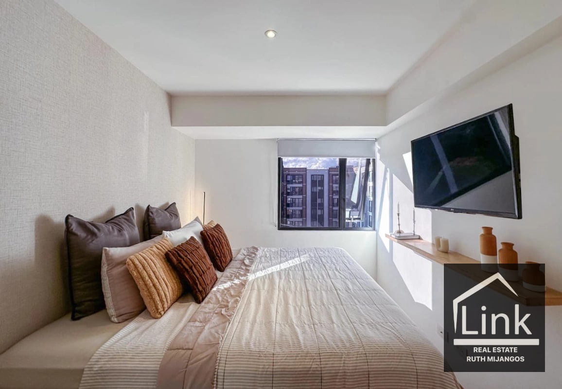 Venta de Apartamento Zona 9 AMUEBLADO - 4