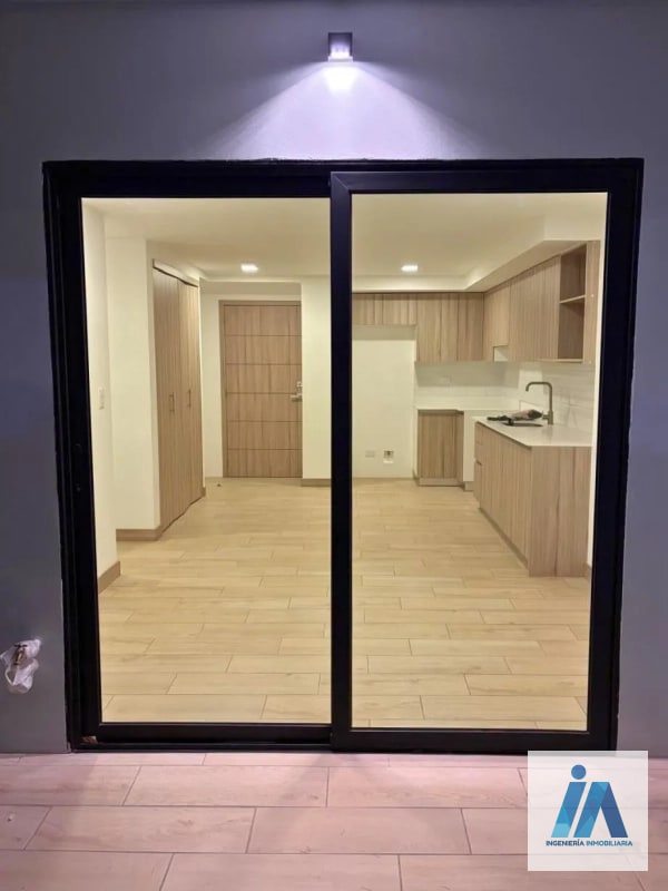 APARTAMENTO EN ALQUILER📍Edificio Armonía, Zona 12 Ideal para quienes buscan un espacio al aire libre sin salir de la ciudad - 1