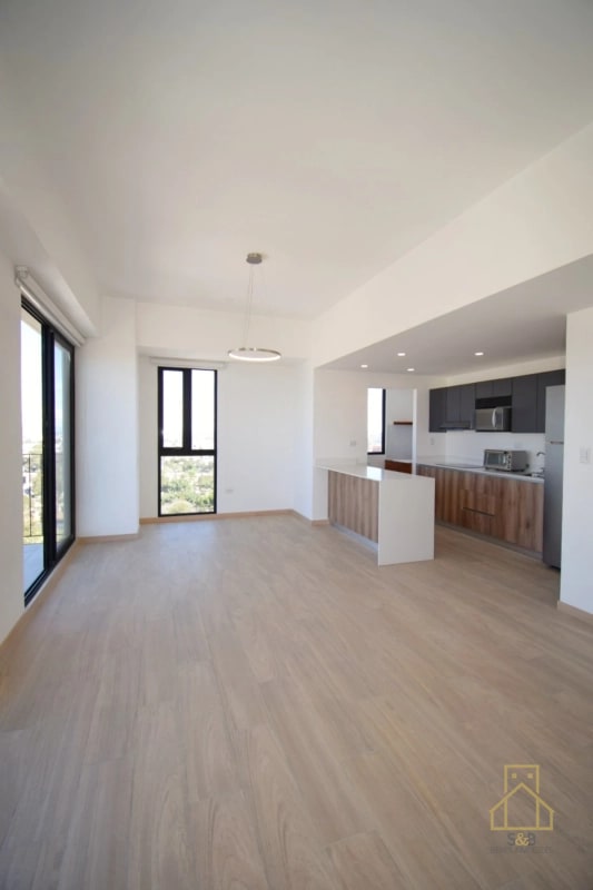 Apartamento en renta, zona 10 - 7