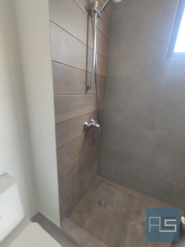Moderno Apto en nivel alto para estrenar de 3 habitaciones con dorm de servicio en Vista Hermosa II, zona 15 - 7