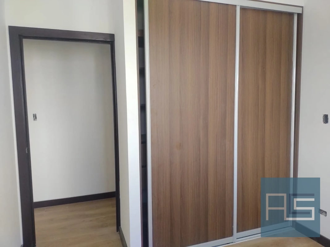 Moderno Apto en nivel alto para estrenar de 3 habitaciones con dorm de servicio en Vista Hermosa II, zona 15 - 6