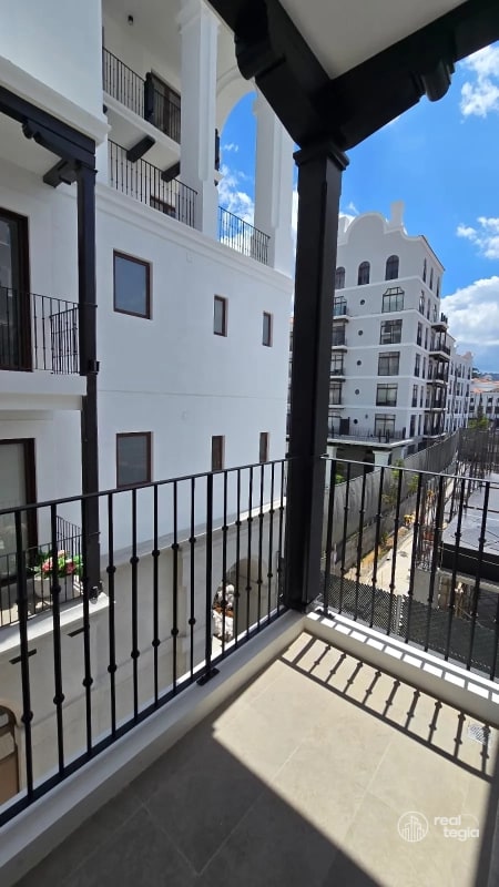 APARTAMENTO EN LIRIOS DE CAYALÁ ZONA 16 - 1