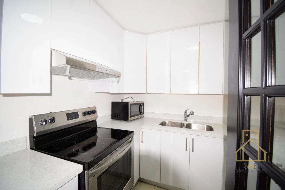Apartamento en renta, zona 14 - 6