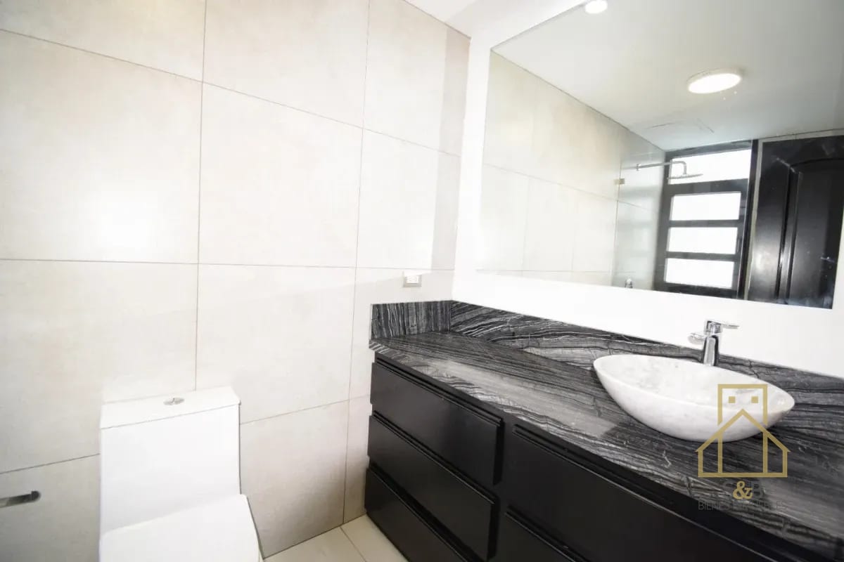 Apartamento en renta, zona 14 — Apartamento en Venta en Zona 14, Guatemala, Ciudad — foto 2 de 10