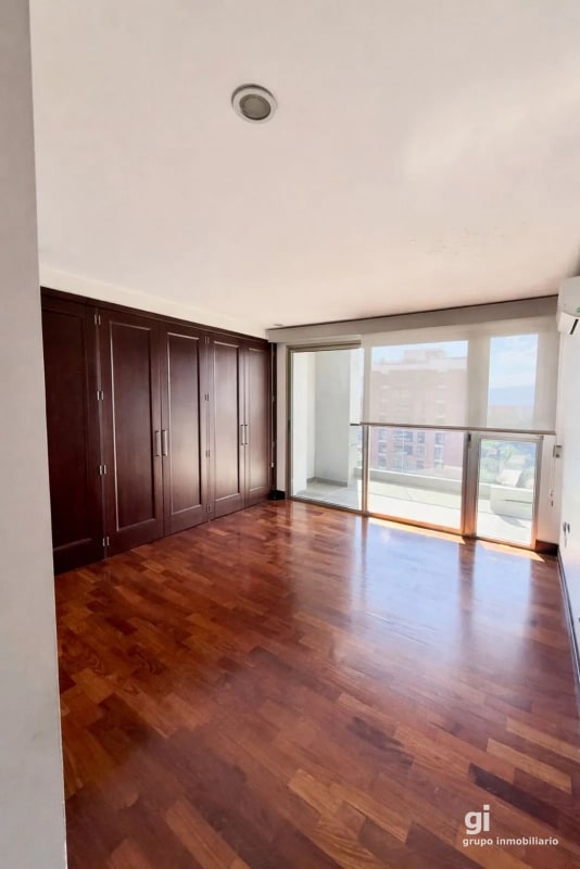 Penthouse de Lujo de 2 Niveles en Zona 10 - 7