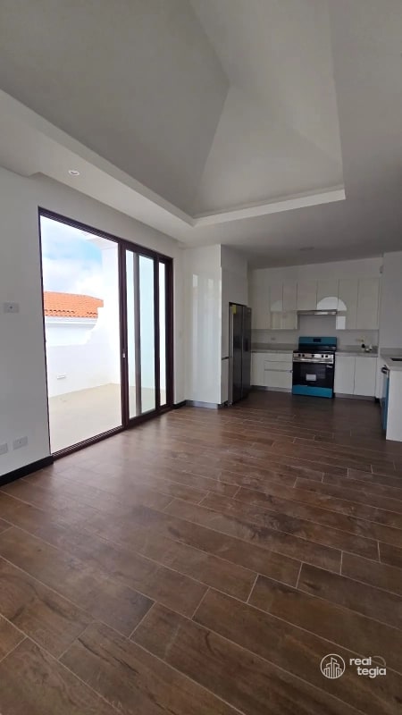 APARTAMENTO LIRIOS IV DE CAYALÁ ZONA 16 - 14