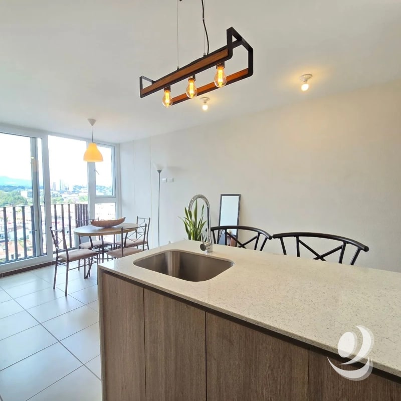 Apartamento en renta en zona 11 - 6