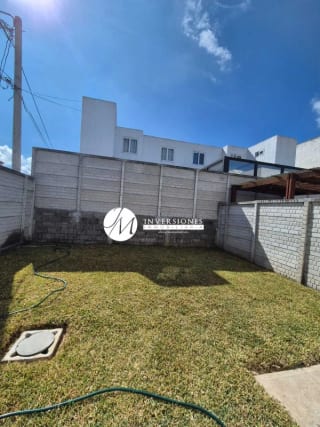 Bonita casa en venta en Altos de San Nicolas — Apartamento en Venta en San José Pinula, Guatemala, Ciudad — miniatura 2 de 9