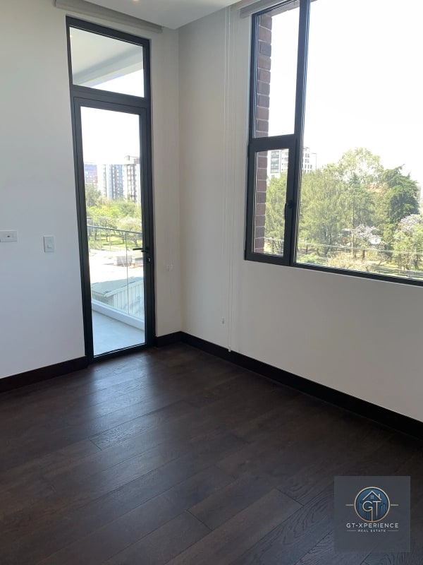 Lindo y amplio apartamento en edificio Echo, zona 14 - 5