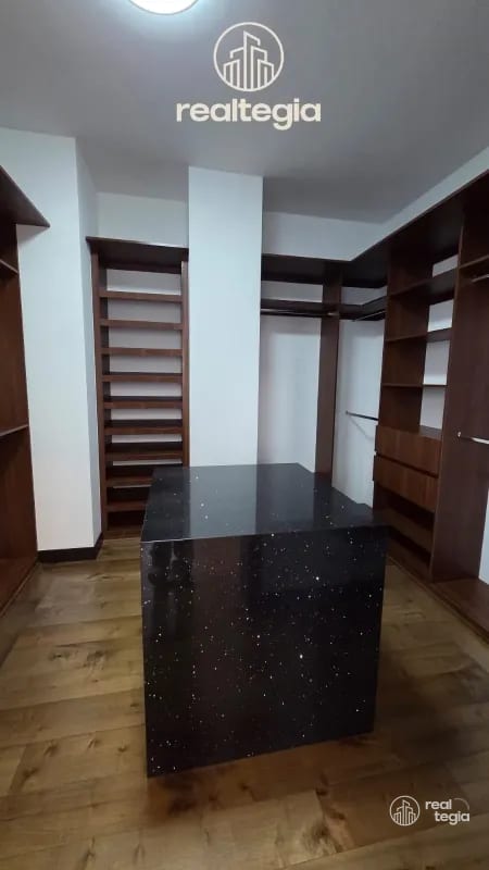 APARTAMENTO OLMOS DE CAYALÁ ZONA 16 — Apartamento en Venta en Zona 16, Guatemala, Ciudad — foto 11 de 11