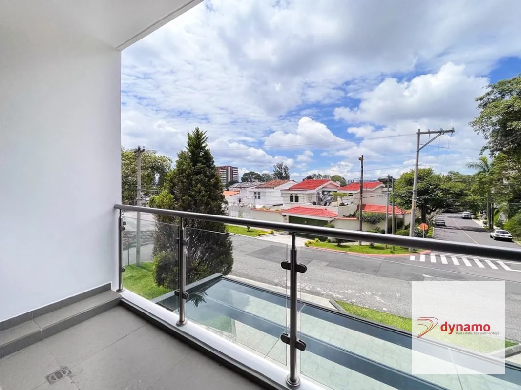Apartamento amueblado de 2 dormitorios en Renta, Zona 15 - 6