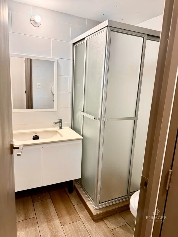 Zona 11 • Apartamento Amueblado en Renta • Edificio Aralia 1 - 9