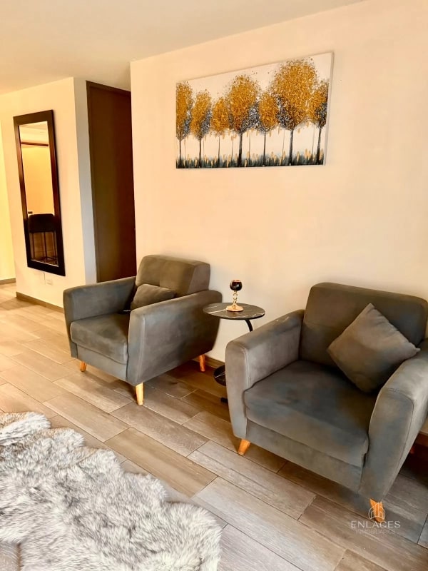 Zona 11 • Apartamento Amueblado en Renta • Edificio Aralia 1 - 8