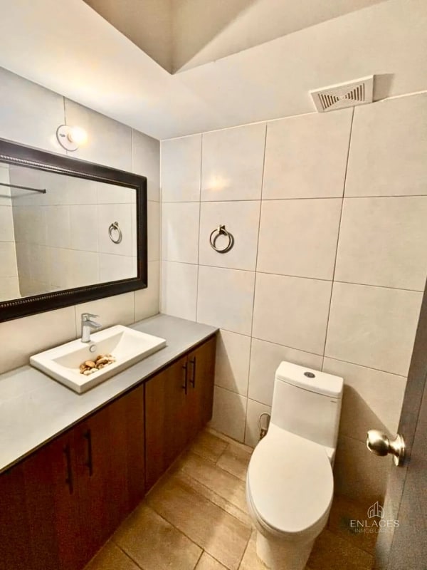 Santa Catarina Pinula • Apartamento en Renta • Villa Granada Premium 2 - 2