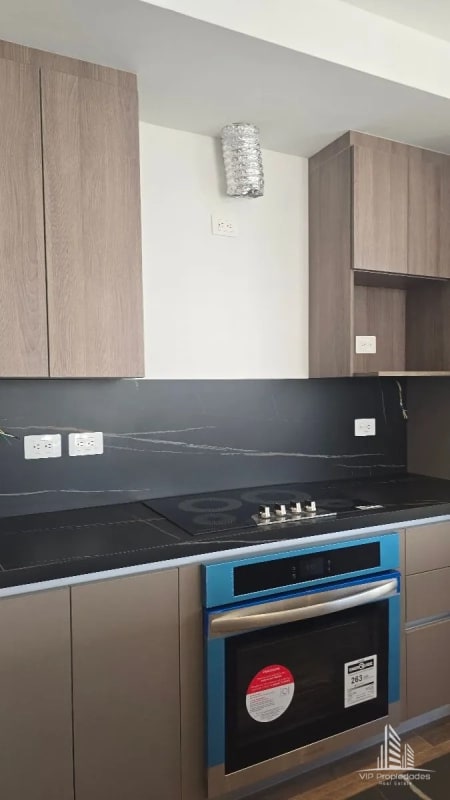 Apartamento en alquiler en Zona 15-Gaura - 8