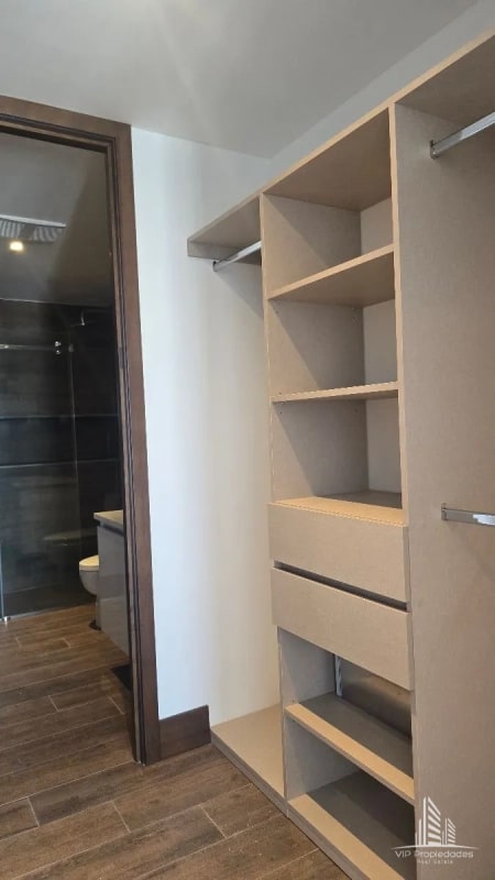 Apartamento en alquiler en Zona 15-Gaura - 3